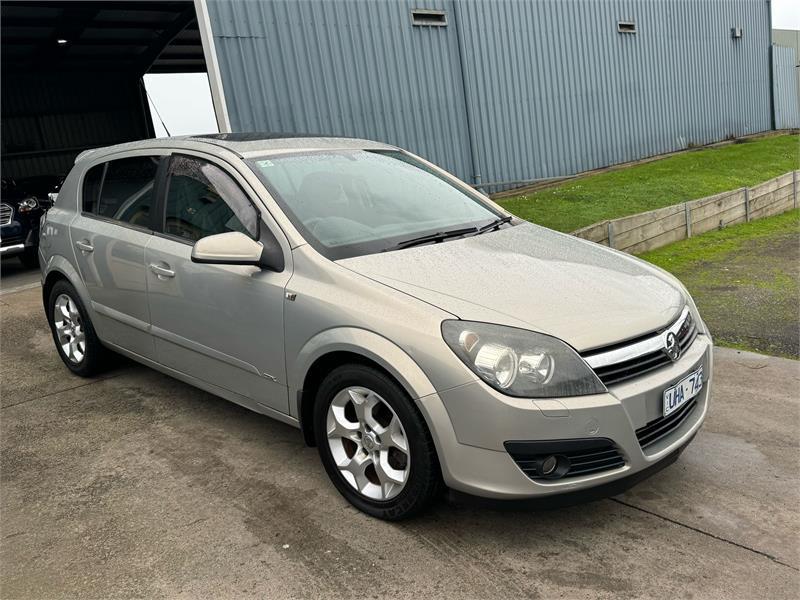 2005 Holden Astra Hatchback CDX AH MY05