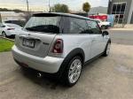 2009 MINI Hatch Hatchback Cooper R56